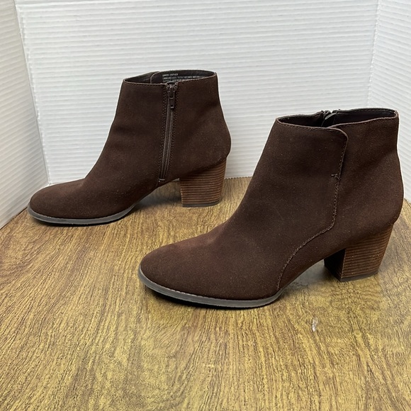 J. Jill Brown Suede Leather Ankle Boots Stacked Heel Brown Booties Size 11 - Picture 7 of 15